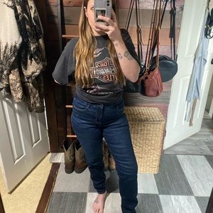 Women’s American Eagle skinny jeans